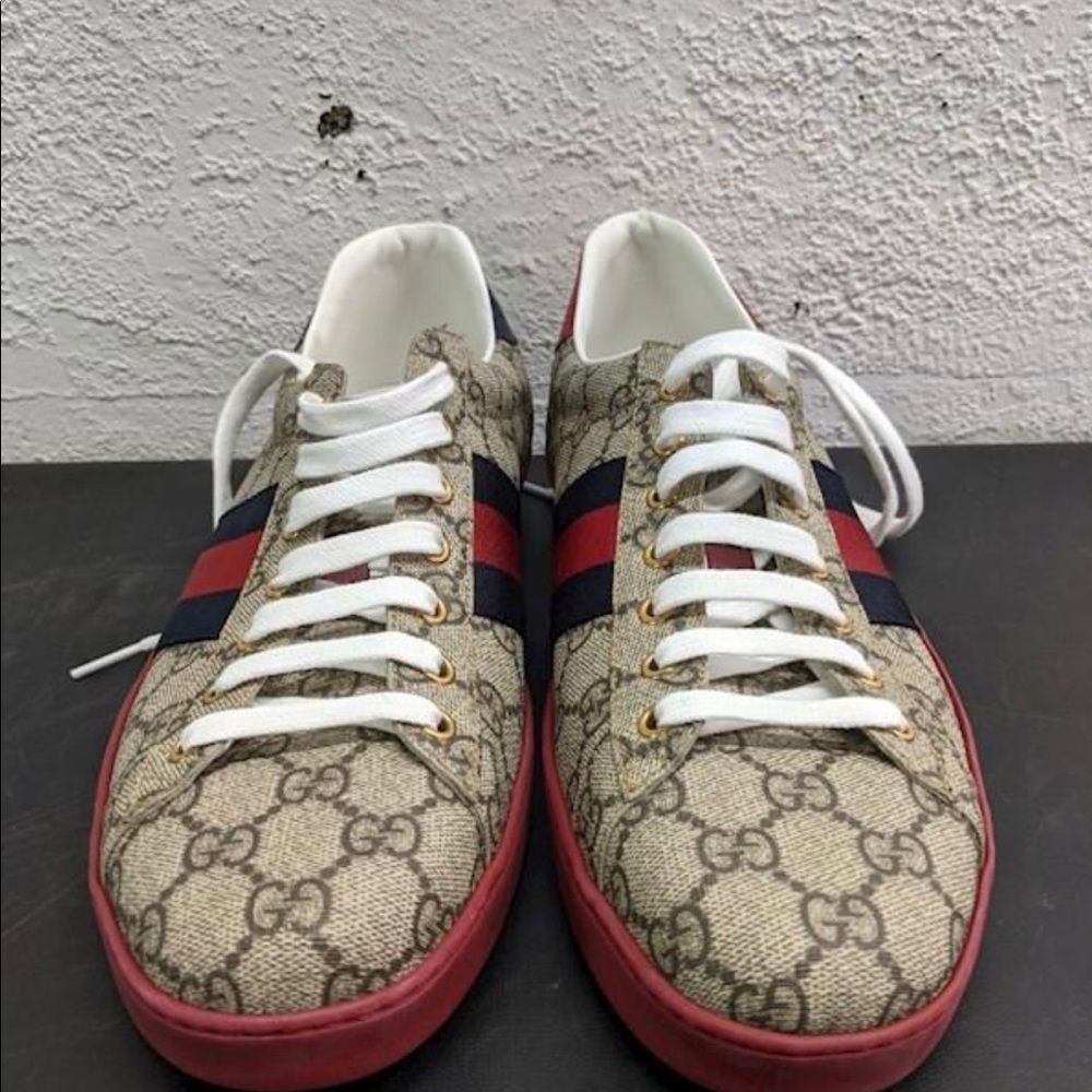 Gucci Beige GG Monogram Sneakers with Red and Black Web - Picture 7 of 9